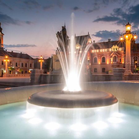 Casa Casy Villa Oradea Exteriör bild